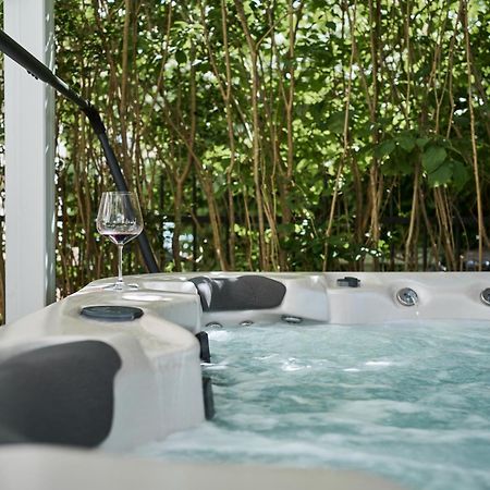 Historical Luxury Homes - Stadtvilla Mit Jacuzzi Und Garten Friburgo em Brisgóvia Exterior foto